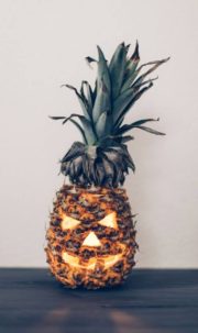 Halloween pineapple