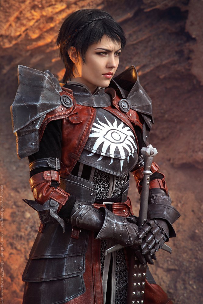 Dragon Age Cassandra Pentaghast cosplay