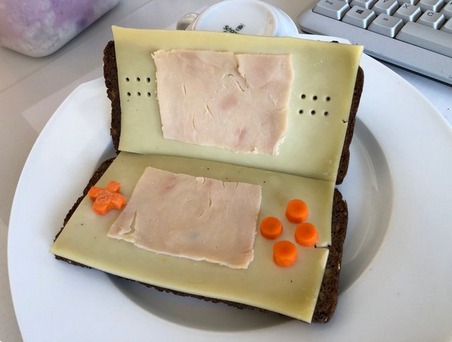 Nintendo DS sandwich