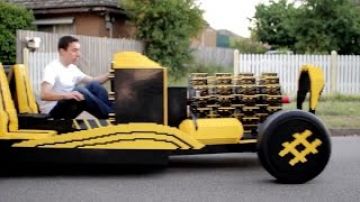 Interview with Raul Oaida – guy who built full size LEGO car